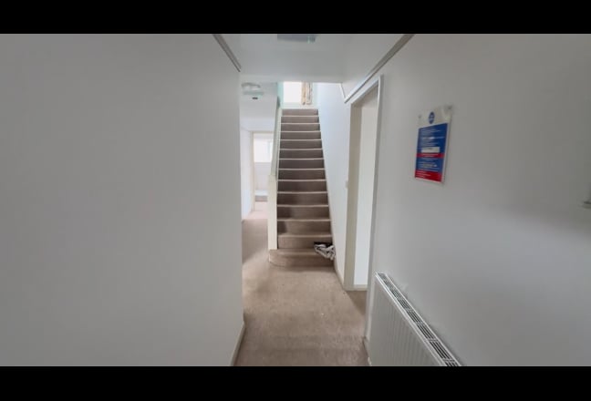 Refurbished: No Deposit & Bills Inc Main Photo