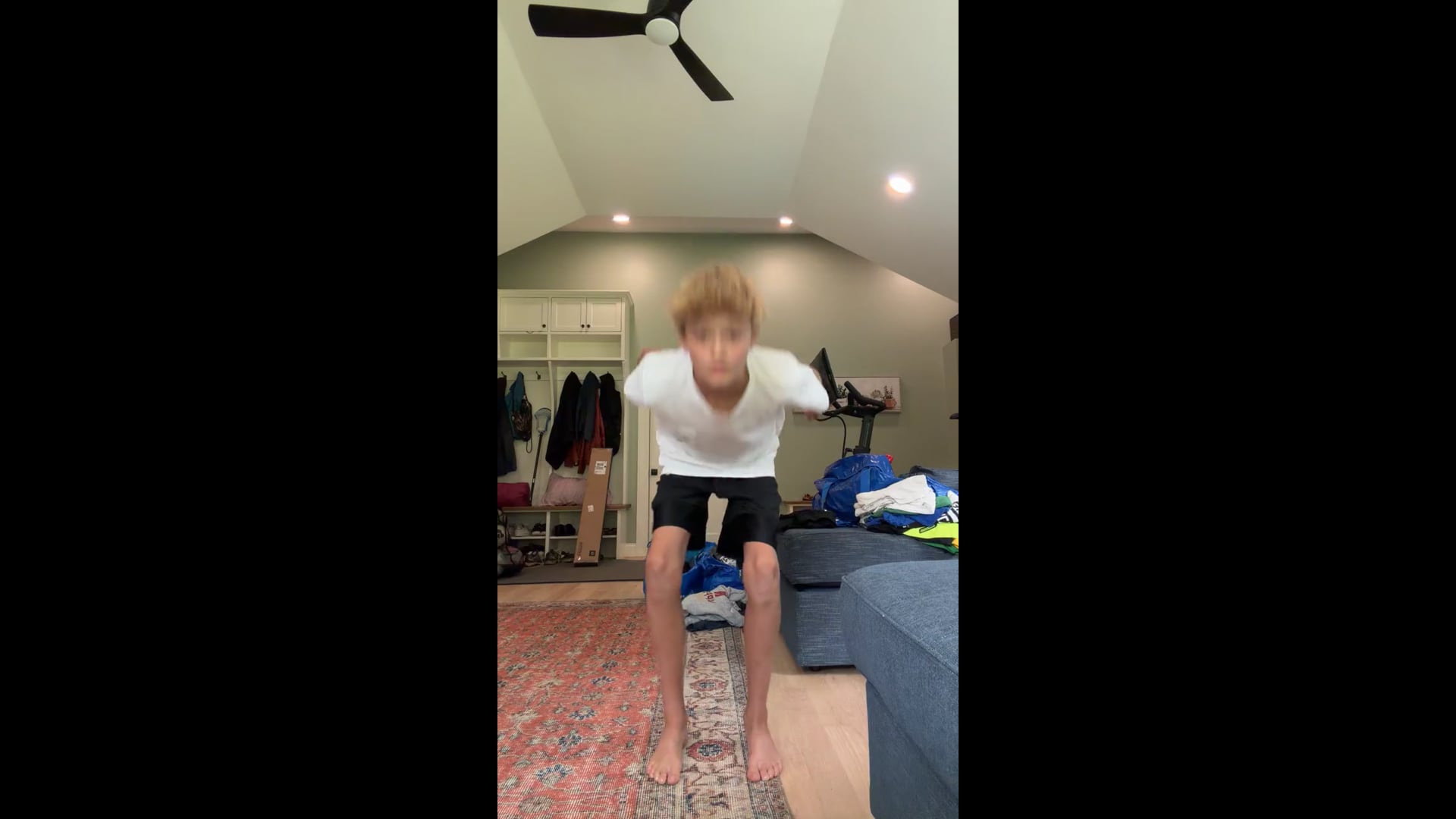 Watch PurpleShift athlete's Vertical Jump: 15 inches