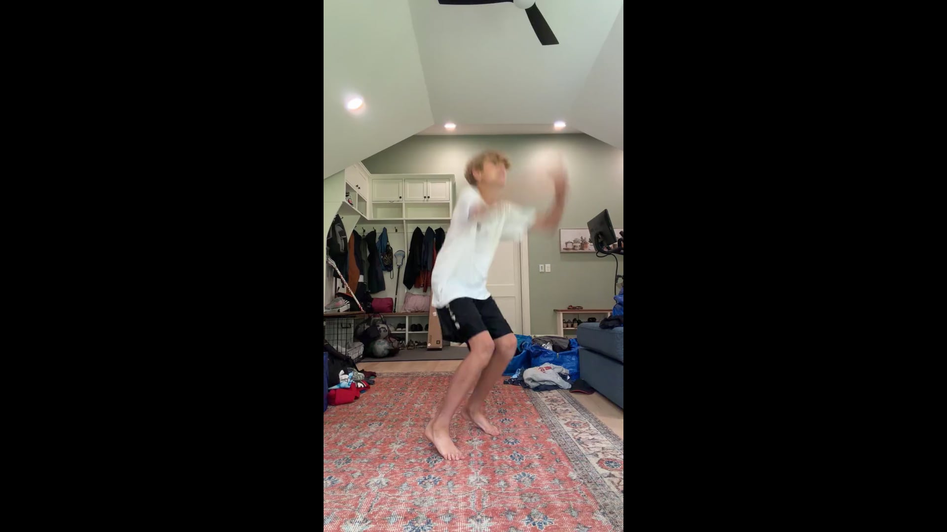 Watch Wilson  Evans's Vertical Jump: 21 inches