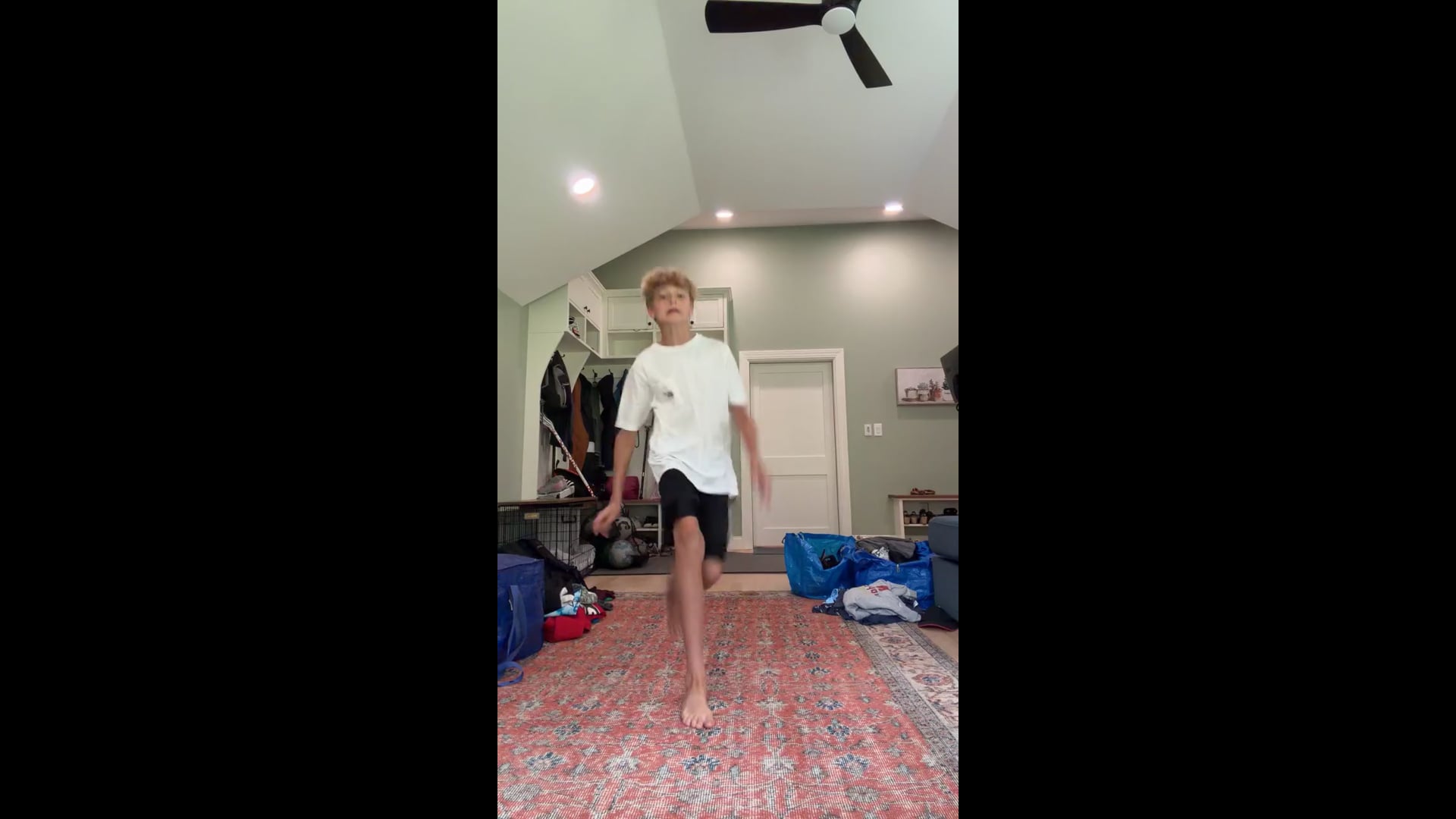 Watch Wilson  Evans's Vertical Jump: 31.5 inches