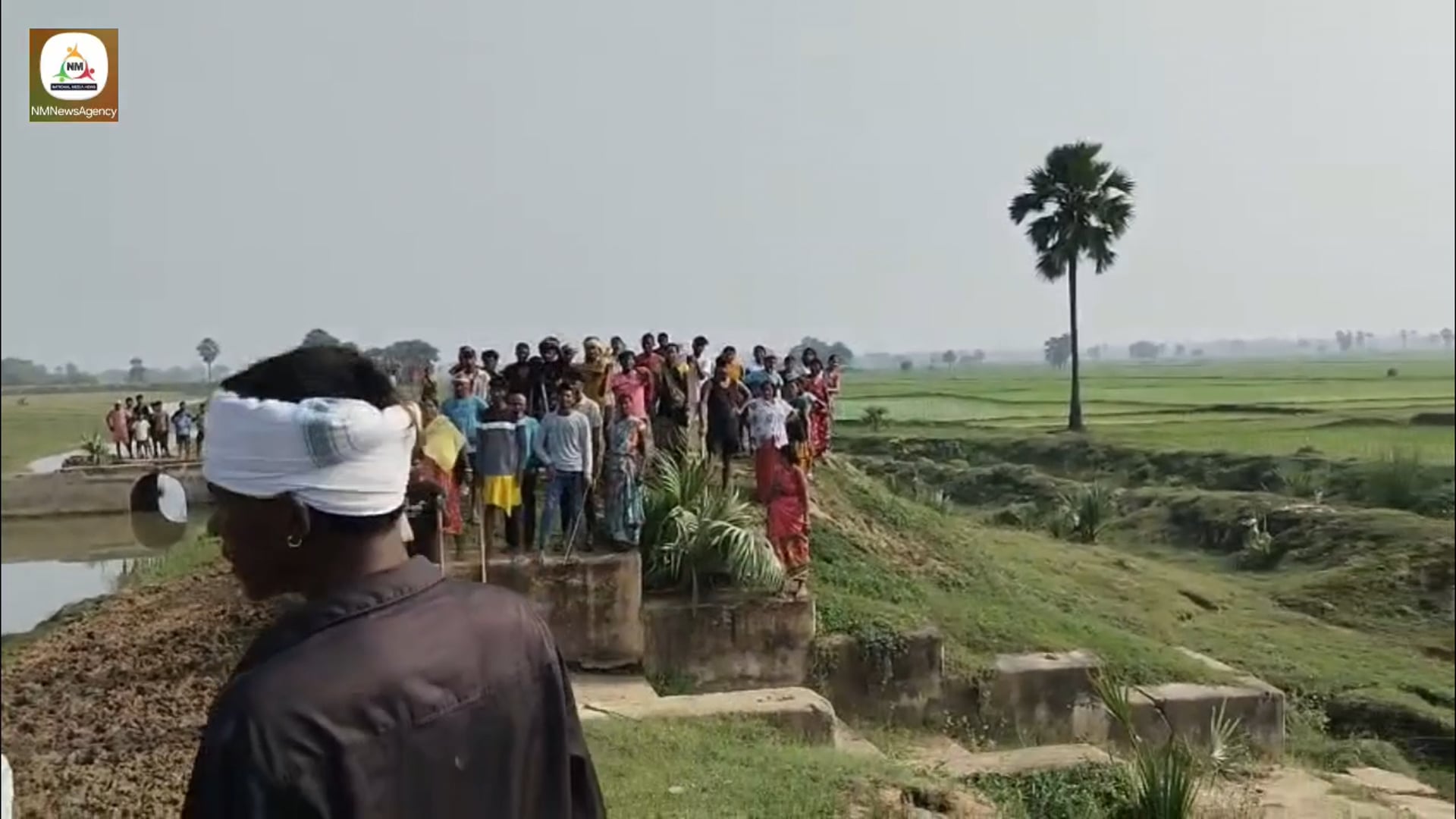 खेत पटवन के विवाद में दो गांव के बीच मारपीट एक की मौत, कई लोग जख्मी
