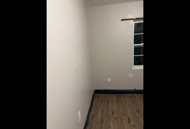 Room for rent currently used as a room,  bathroom  Main Photo