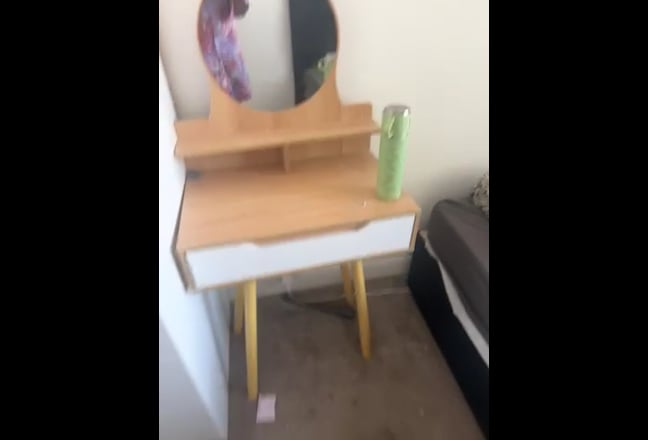 Specially for ladies only a big box room for rent Main Photo