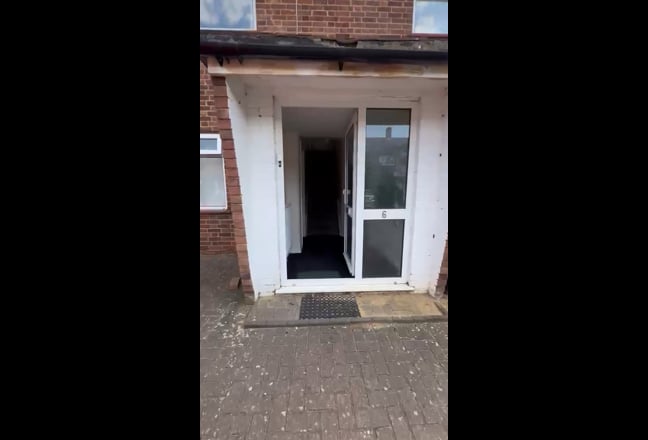 Student Room Available Now - All Bills Included Main Photo