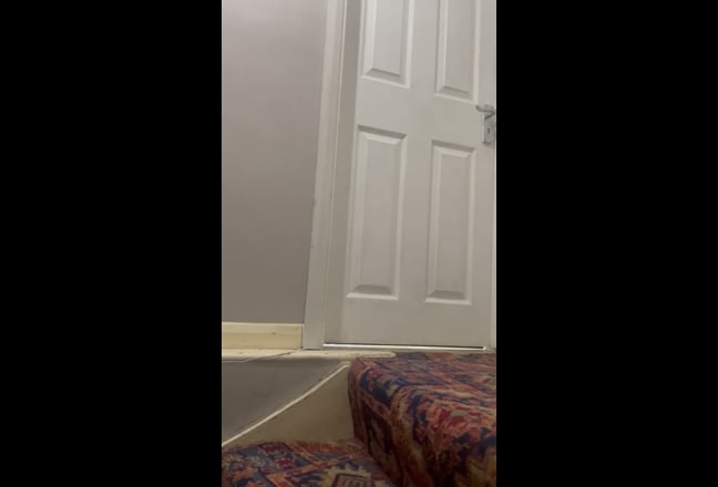 Ensuite room with kitchenette Main Photo