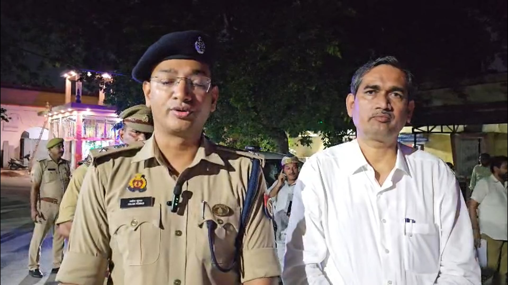 वृंदावन। थाना वृंदावन क्षेत्र स्थित राजकीय बालिका संरक्षण गृह में करीब 14 वर्षीय बालिका की संदिग्ध परिस्थितियों में मौत के मामले में पुलिस ने जांच तेज कर दी है। बालिका के शव को पोस्टमार्टम के लिए भेज दिया गया है।