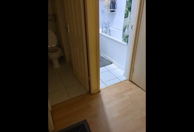 Video 1: big sofa :)