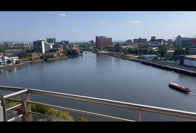Premium M-F Waterfront Double Room | Own use Bathr Main Photo