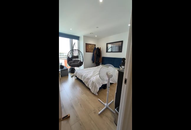 Ensuite Double Room | Stratford | 3 Month Let Main Photo