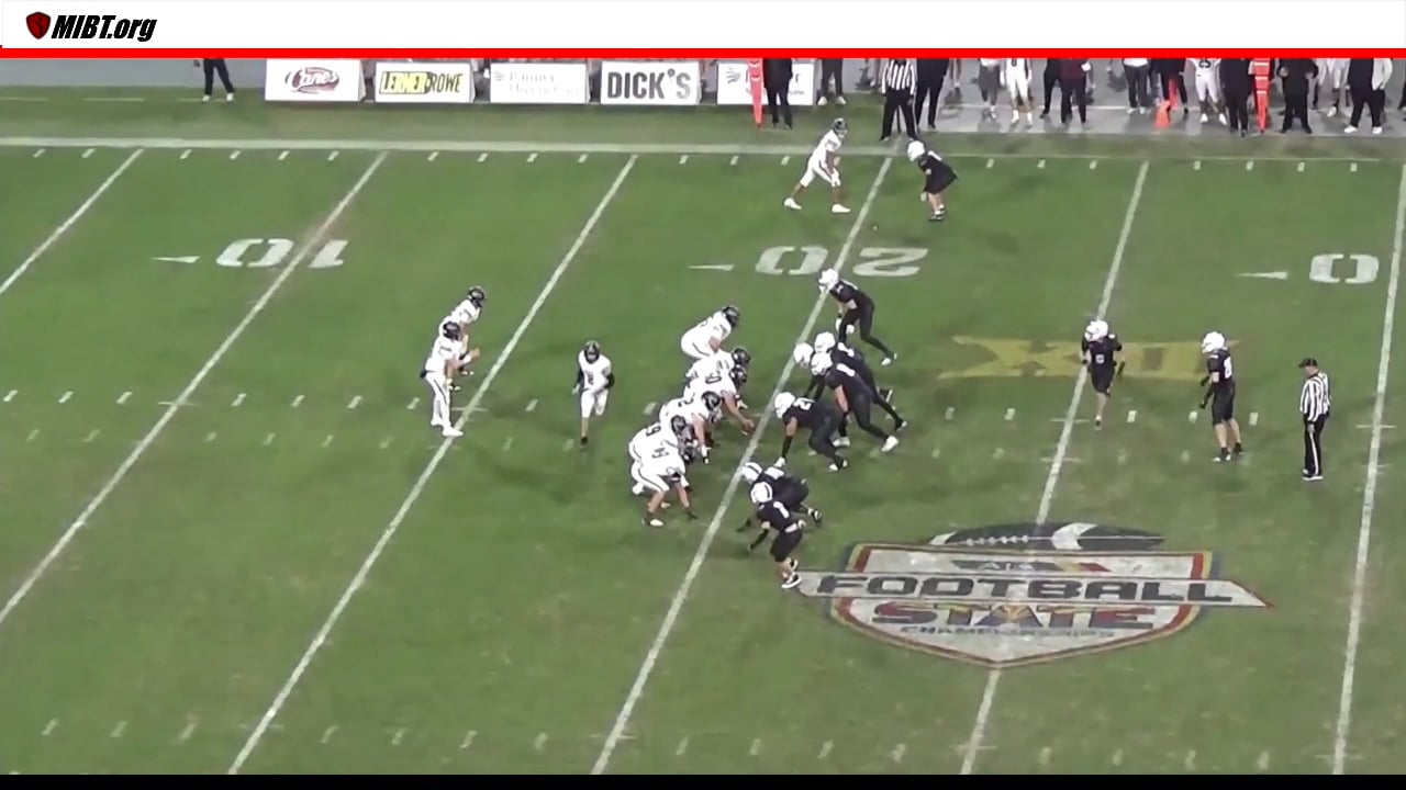 Illegal contact against eligible reciever running a route