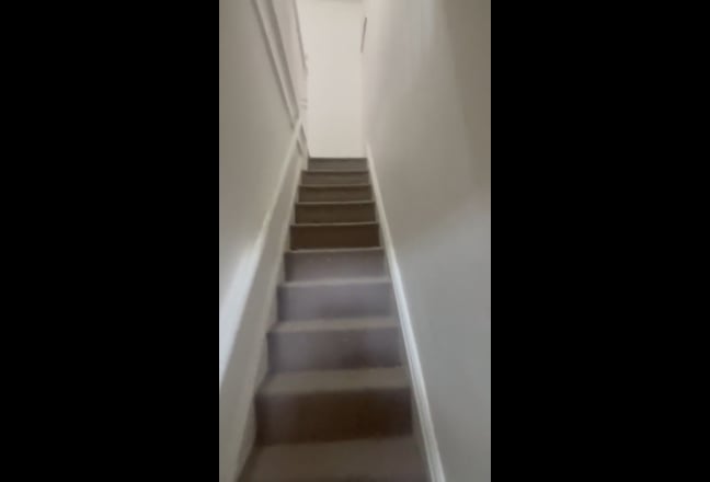2 beds 1 bathroom – Flat Main Photo