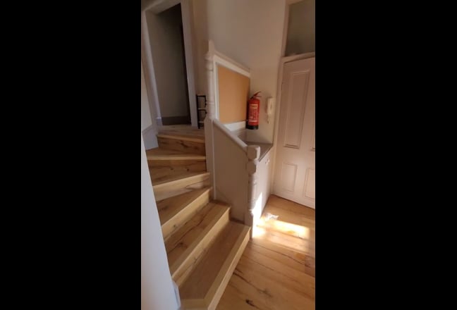 ✨ Massive Studio, Private Kitchen & Ensuite 🏡 Main Photo