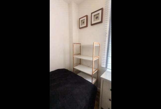 Spare Room in Central Manchester Apartment Main Photo