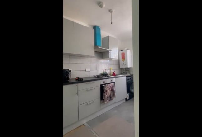 2 Bedroom flat Rent  Main Photo