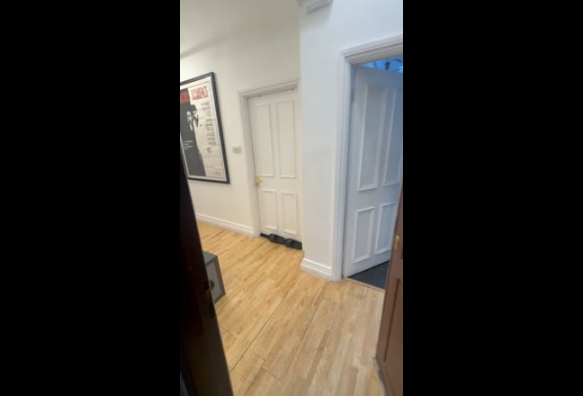 Beautiful Hampstead Property - Double Room  Main Photo