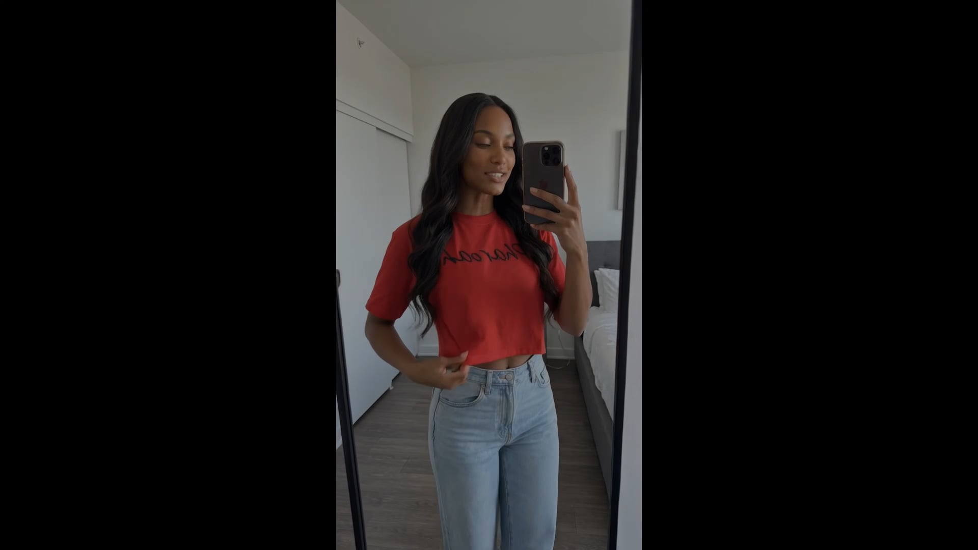 https://i.vimeocdn.com/video/2193636976-b4cc23475133d1325ca2b4fcc90a12b1fd85052c28f0a66fc3a157086ca03f4d-d