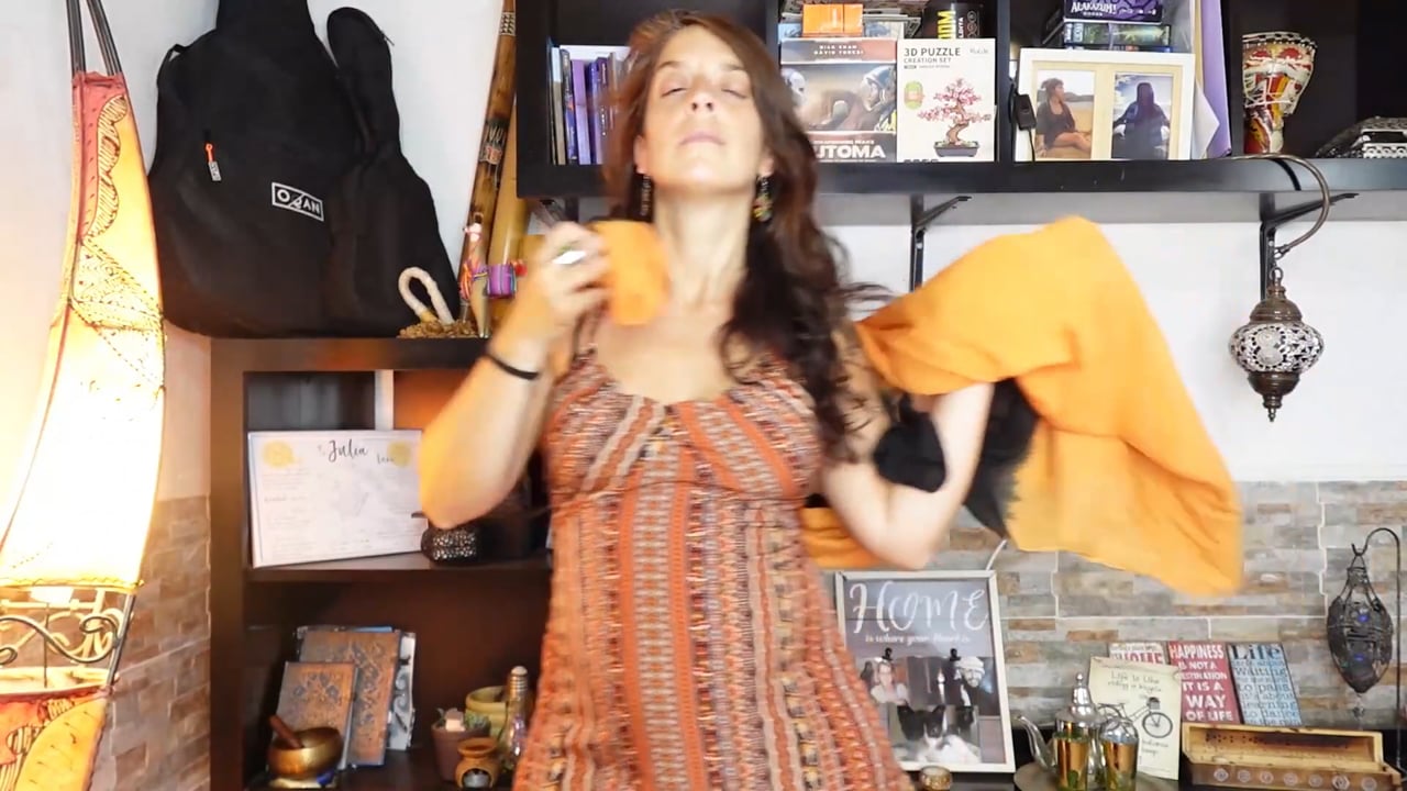 Julia, TripArtBody