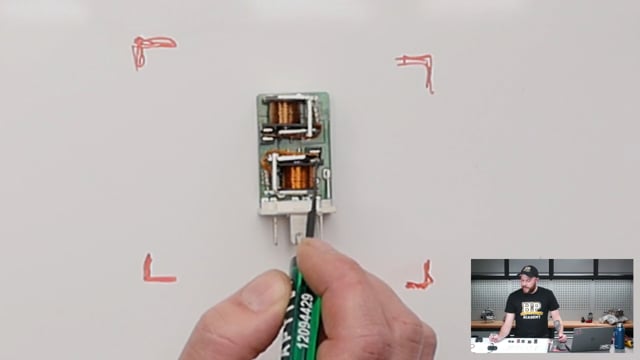 423 | Relay Basics: How Do They Work?