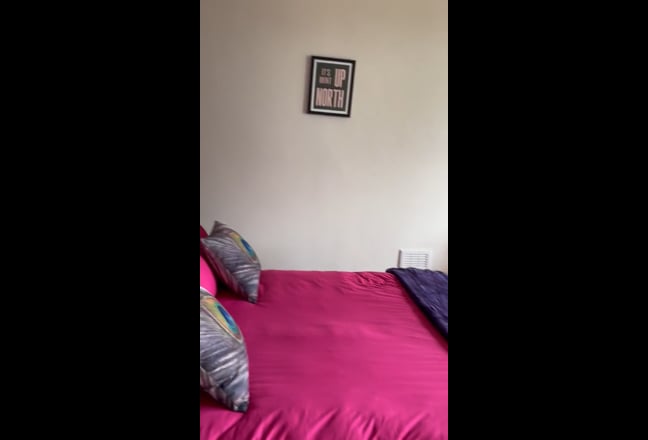 Double room with bathroom in ceres Main Photo