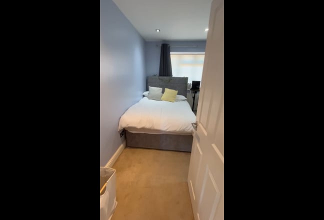 🌻Stunning Mansion House! 5min to Piccadilly Ln👋 Main Photo