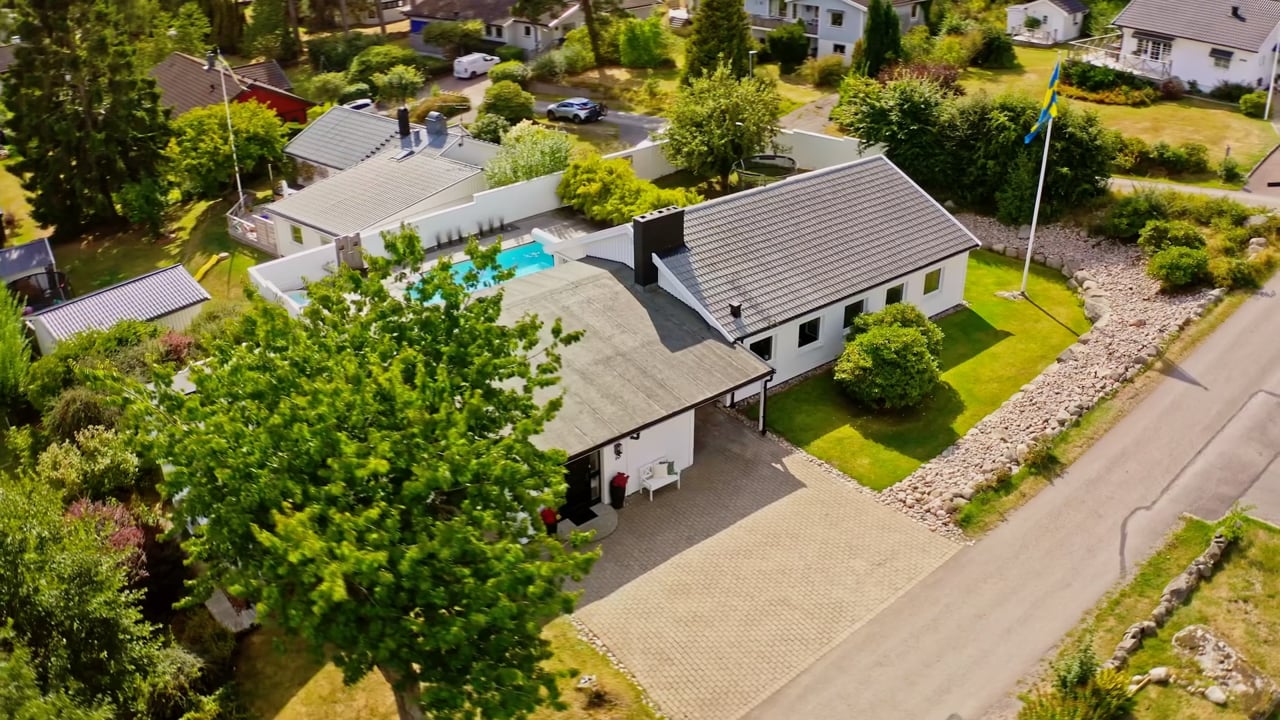 8 rum Villa på Åsvägen 18 Onsala Kungsbacka kommun - video
