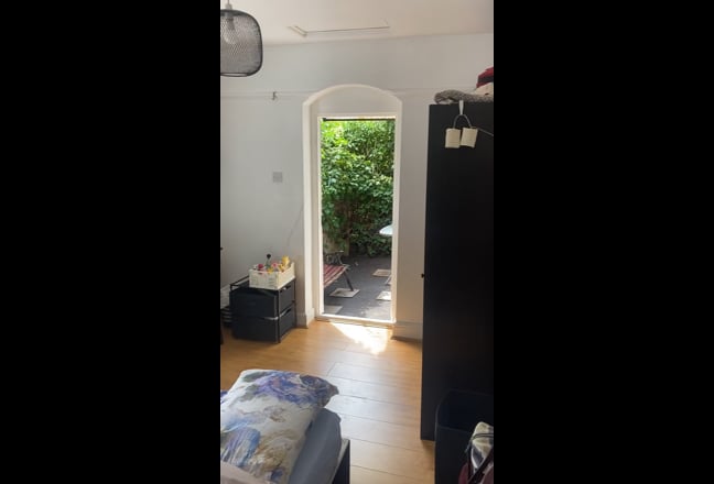 Video 1: 
