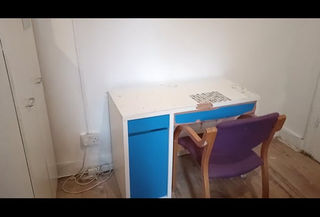    double   room   let  @E13 all   bills   inclusive Main Photo