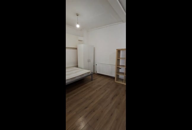 🏡 Spacious 1Rk Flat to Rent – Thornton Heath 🏡 Main Photo
