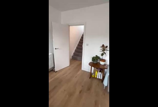 Video 1: 