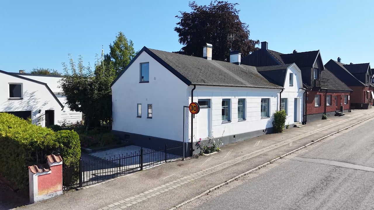 6 rum Villa på Rosencrantzgatan 19 Tomelilla Tomelilla kommun - video