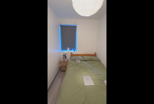 Video 1: Vacant double bedroom 
