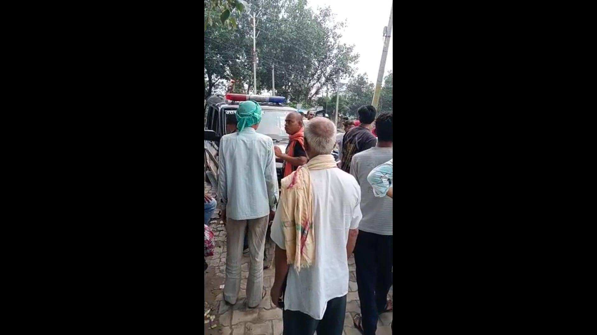 सोनई: पिता के साथ मायके आ रही महिला की चैन हुई गायब 