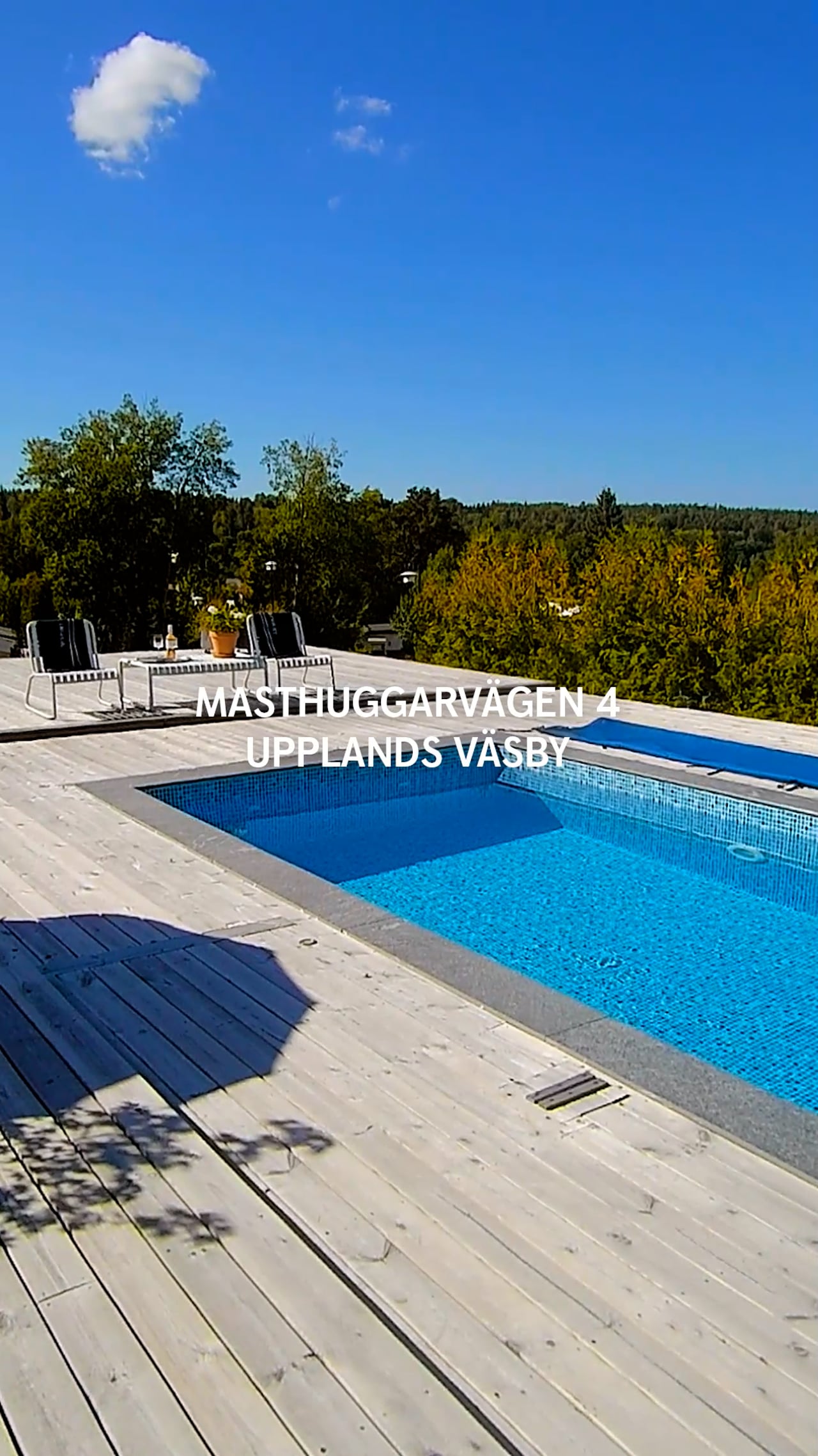 5 rum Villa på Masthuggarvägen 4 Runsa/kairo Upplands Väsby kommun - video