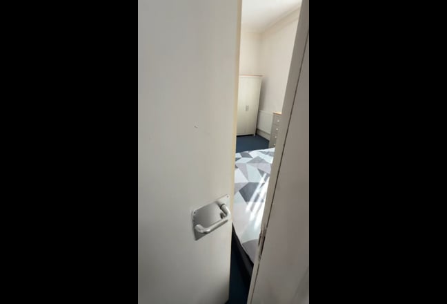 Video 1: 