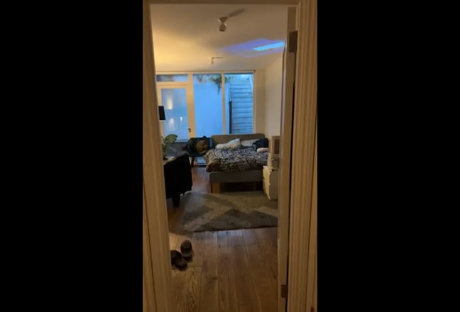 Video 1: 