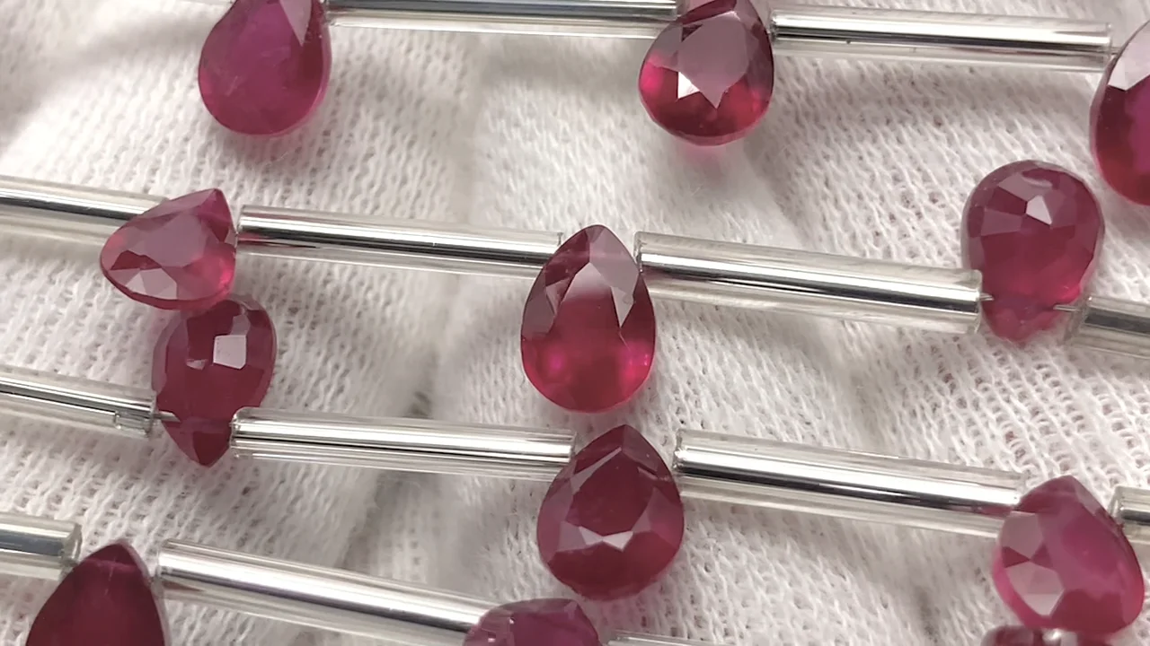 ルビー ペアシェイプ ファセットカット7×5mm 1連（8粒）｜天然石ビーズ