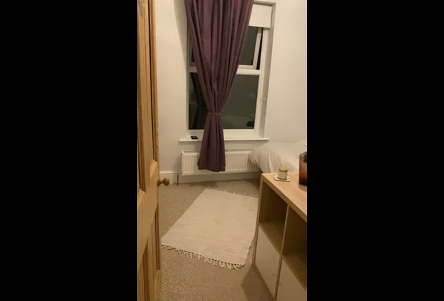 Video 1: Garden facing bedroom