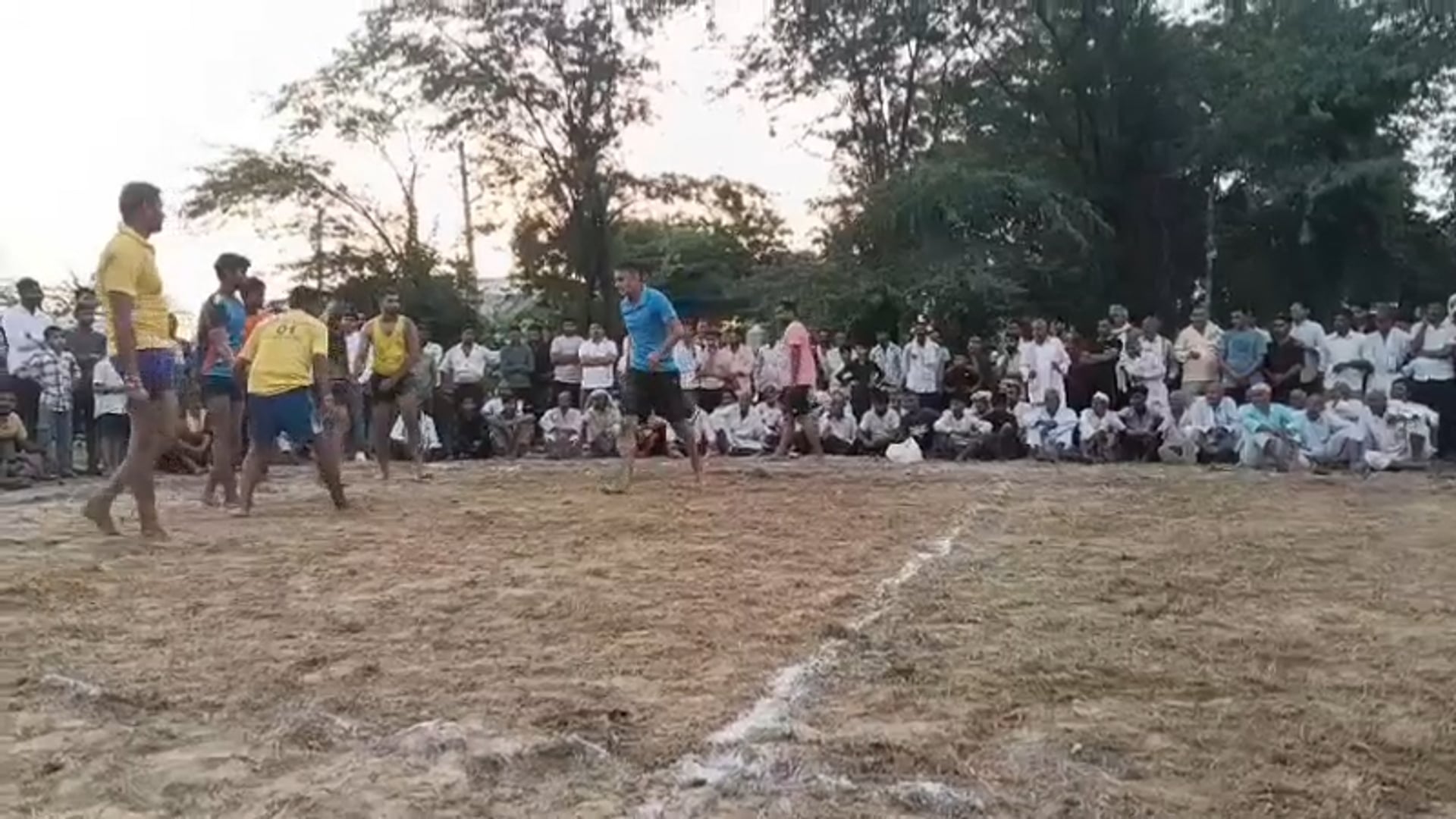 गोवर्धन क्षेत्र के मगोर्रा मैं रक्षाबंधन के  अवसर पर किया गया खेलकूद प्रतियोगिता का आयोजन