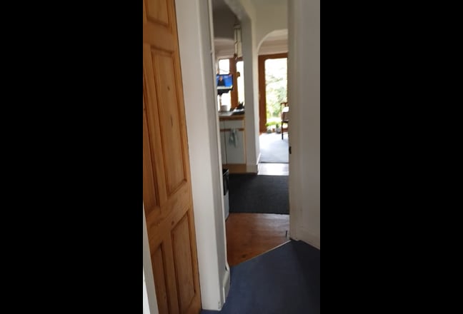 OX1 Double Room Main Photo