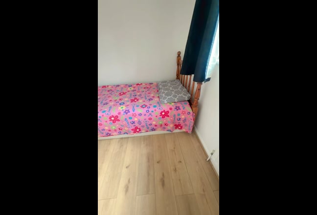  Bright clam single room to rent -Streatham (16)   Main Photo