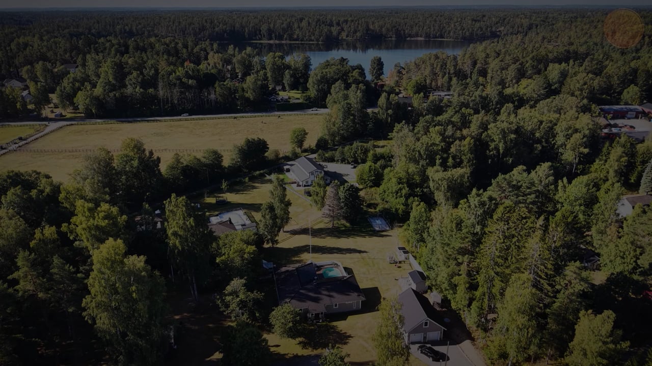 6 rum Villa på Albert Zetterbergs väg 16 Ingarö Fågelvik Värmdö kommun - video