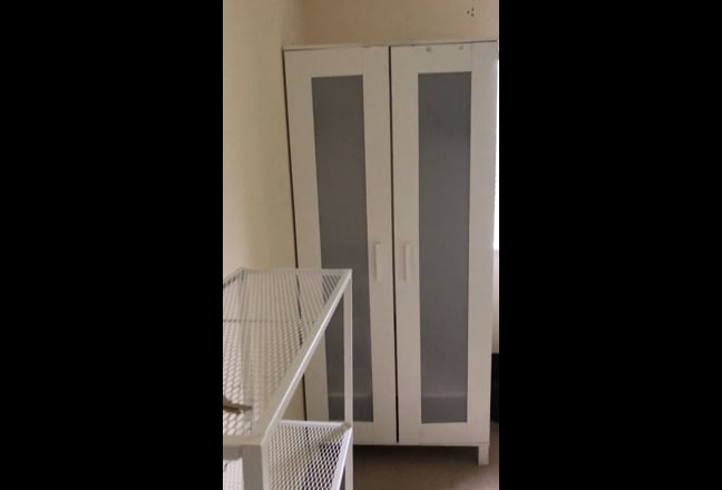 An En-Suite Room to Let Main Photo