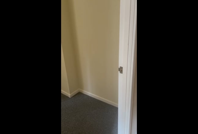 Single room available Main Photo