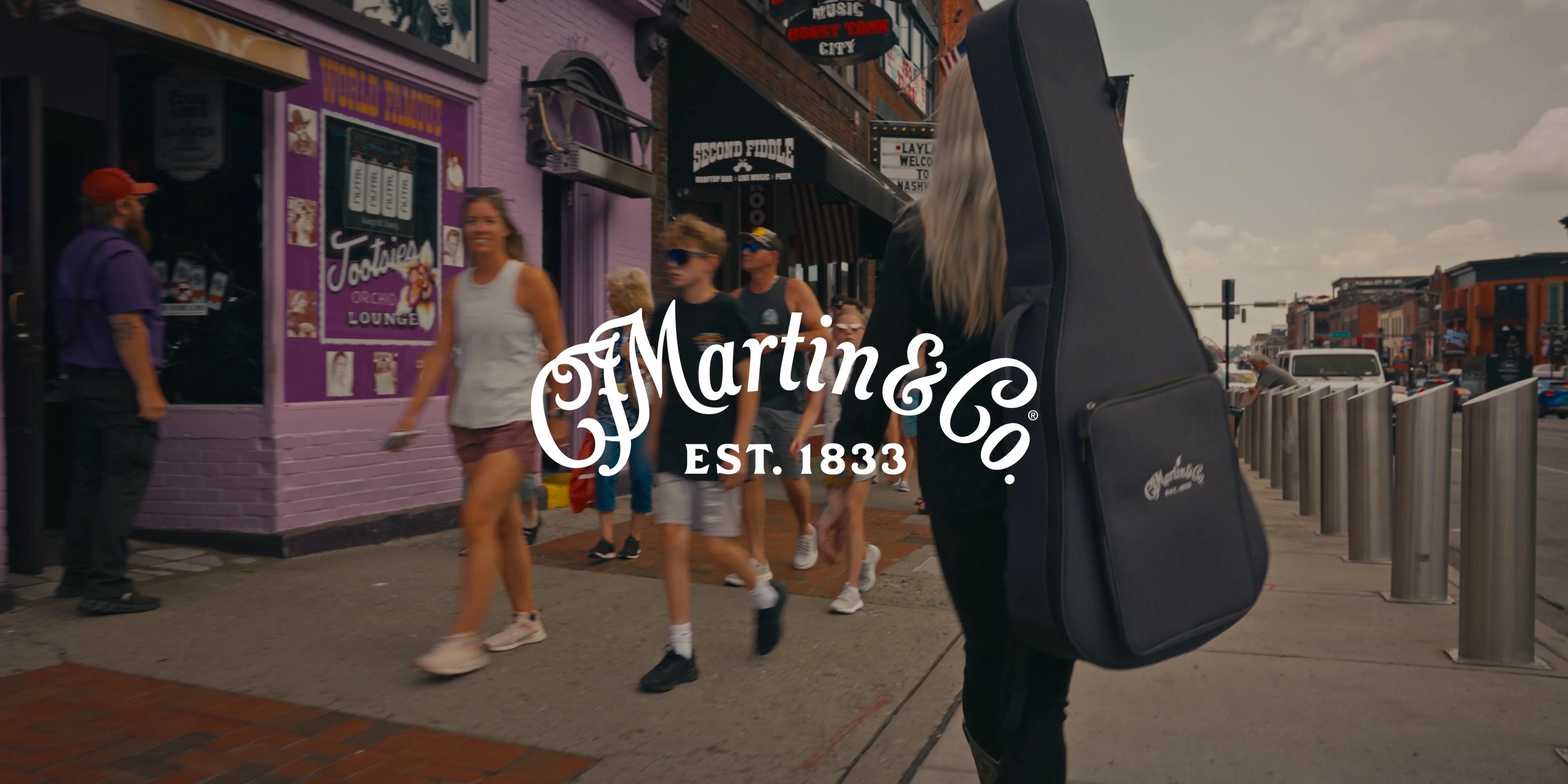 16 Series | C.F. Martin & Co.
