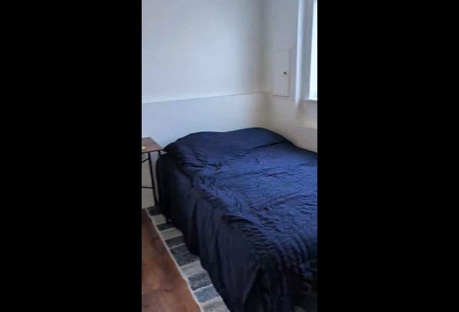 Room for rent in Greenwood Main Photo
