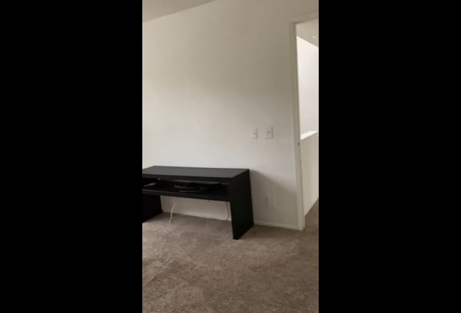Private Room & Bath for Rent Main Photo