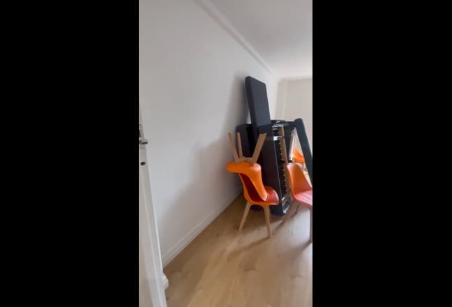 Video 1: 
