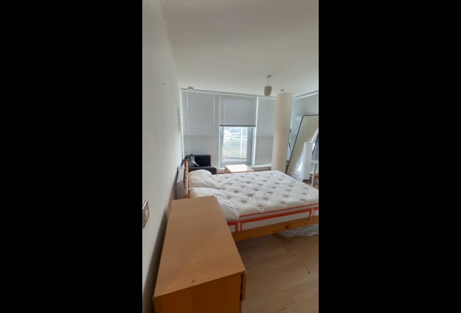 East India 3 Bedroom Flat   Main Photo