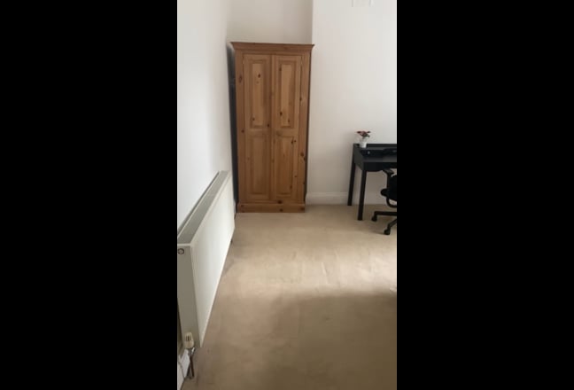 Large Stunning Rooms in Victorian Terrace House  Main Photo