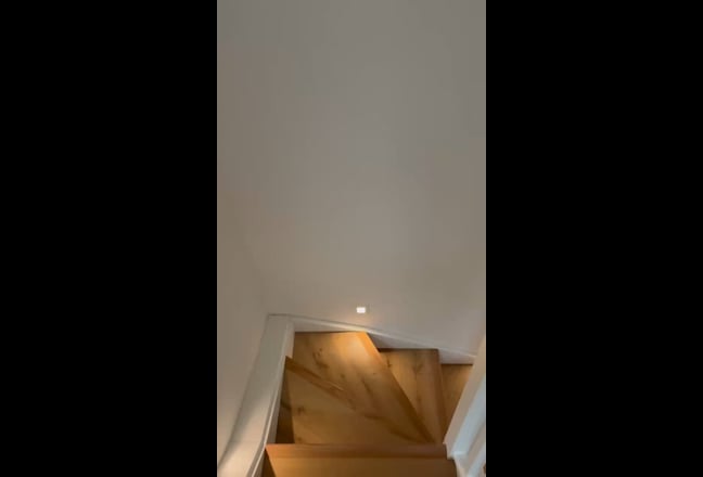 Double room in a fresh renovated house Main Photo